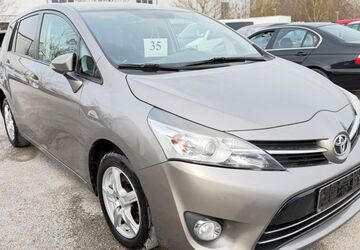 Toyota Verso 344.000 km 3.999 &euro; Augsburg 86167