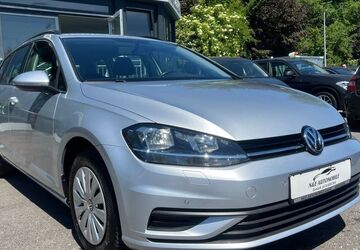 VW Golf 137.000 km 9.990 &euro; Augsburg 86165