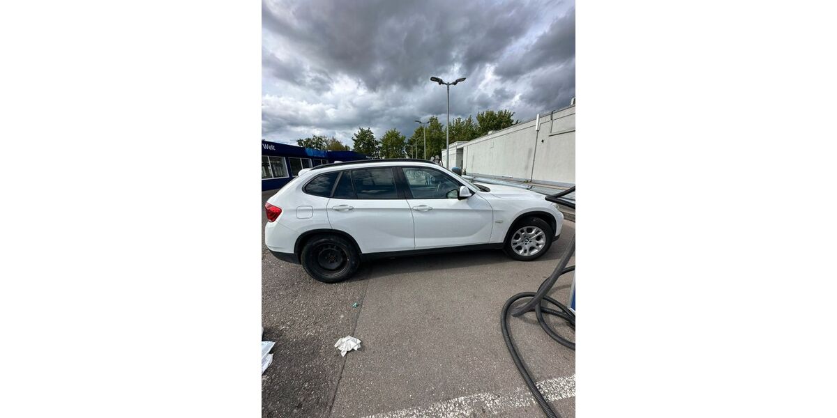 BMW X1 177.000 km 7.999 &euro; Augsburg 88153
