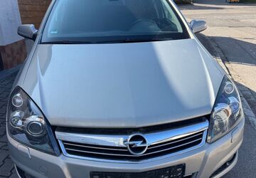 Opel Astra 191.000 km 2.999 &euro; Augsburg 86163