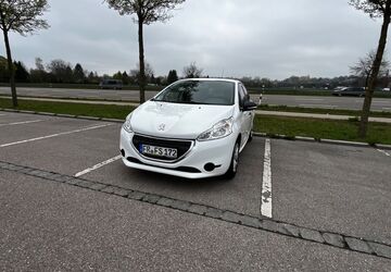 Peugeot 208 113.000 km 3.800 &euro; Augsburg 86163