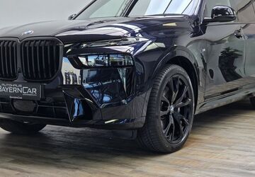 BMW X7 5.800 km 117.489 &euro; Königsbrunn 86343