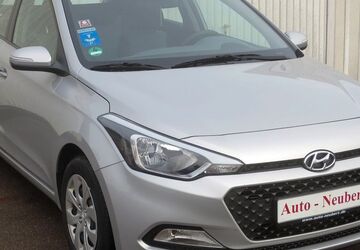 Hyundai i20 70.000 km 9.250 &euro; Stadtbergen 86391