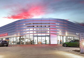 Porsche Panamera 73.300 km 89.800 &euro; Gersthofen 86368