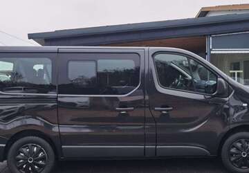 Opel Vivaro 150.314 km 17.890 &euro; Welden 86465