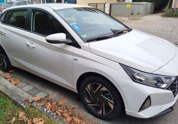 Hyundai i20 4.000 km 17.999 &euro; Neusäß 86356