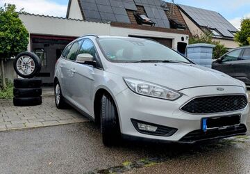 Ford Focus 218.900 km 8.600 &euro; Kissing 86438