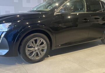 Peugeot 208 16.861 km 19.295 &euro; Augsburg 86179