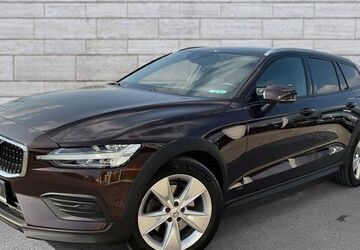 Volvo V60 Cross Country 79.500 km 29.900 &euro; Augsburg 86179