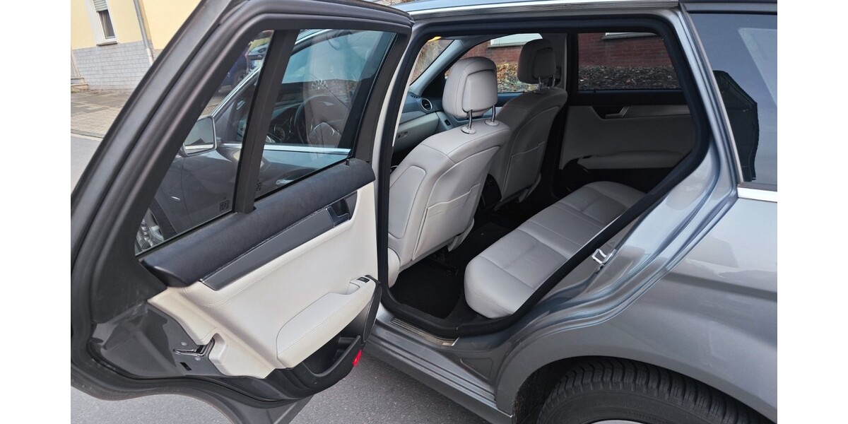 Mercedes-Benz C 200 154.000 km 11.543 &euro; Wertingen 86637