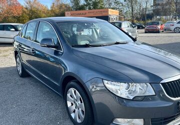 Skoda Superb 212.139 km 4.950 &euro; Augsburg 86167