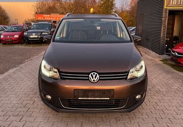 VW Touran 228.000 km 8.950 &euro; Augsburg 86167