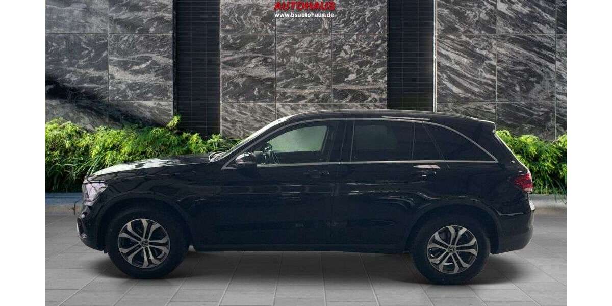 Mercedes-Benz GLC 200 38.100 km 39.999 &euro; Friedberg 86316