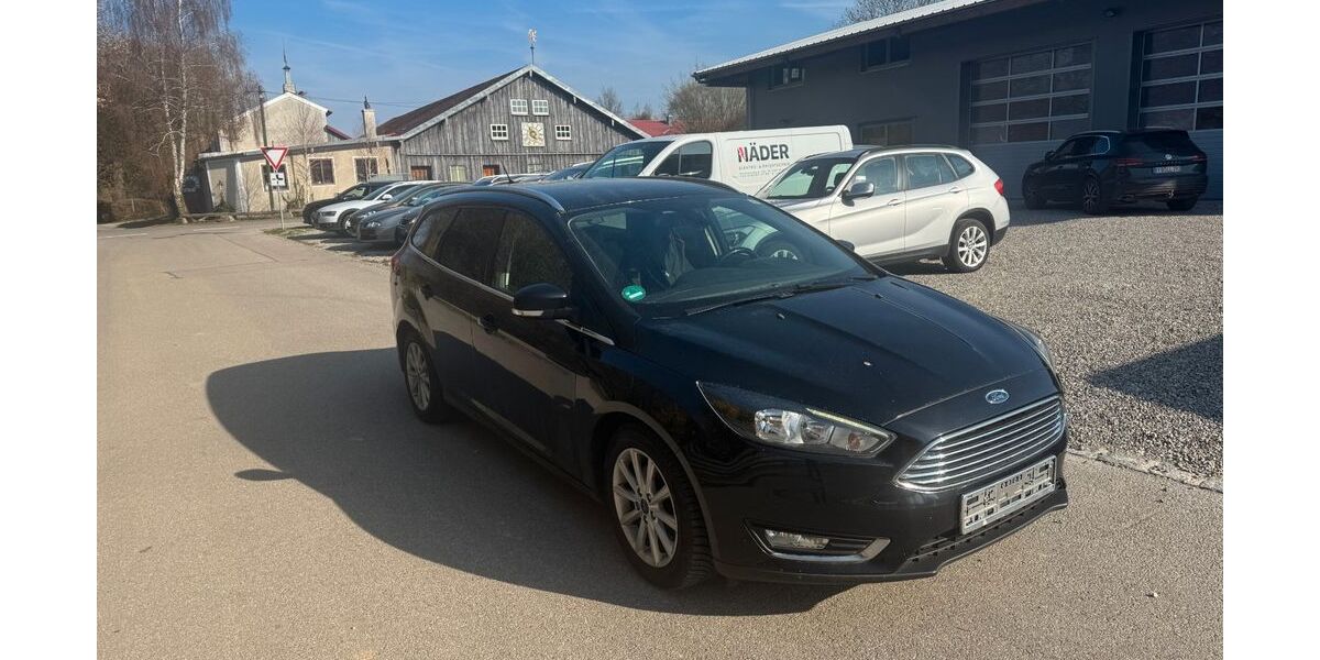 Ford Focus 293.200 km 3.750 &euro; Heinrichshofen 86492