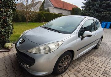 Peugeot 207 172.818 km 1.999 &euro; Affing 86444