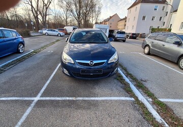 Opel Astra 141.000 km 5.190 &euro; Augsburg 86150