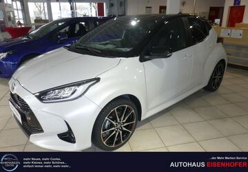 Toyota Yaris 2.000 km 27.260 &euro; Augsburg 86156