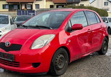 Toyota Yaris 400.123 km 1.300 &euro; Friedberg 86316