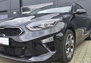 Kia ceed / Ceed 150.000 km 10.490 &euro; Augsburg 86167