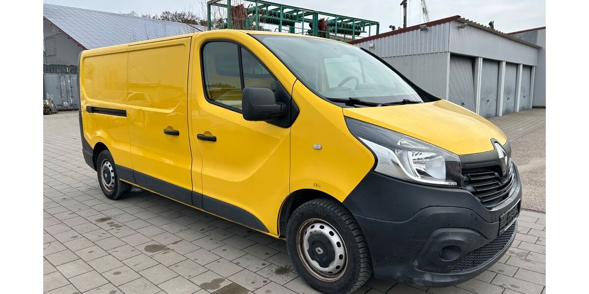 Renault Trafic 80.000 km 8.900 &euro; Peutenhausen / Gachenbach 86565