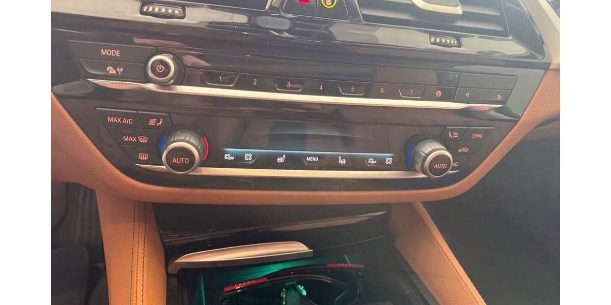 BMW 520d luxury line 49.000 km 39.000 &euro; Augsburg 86150