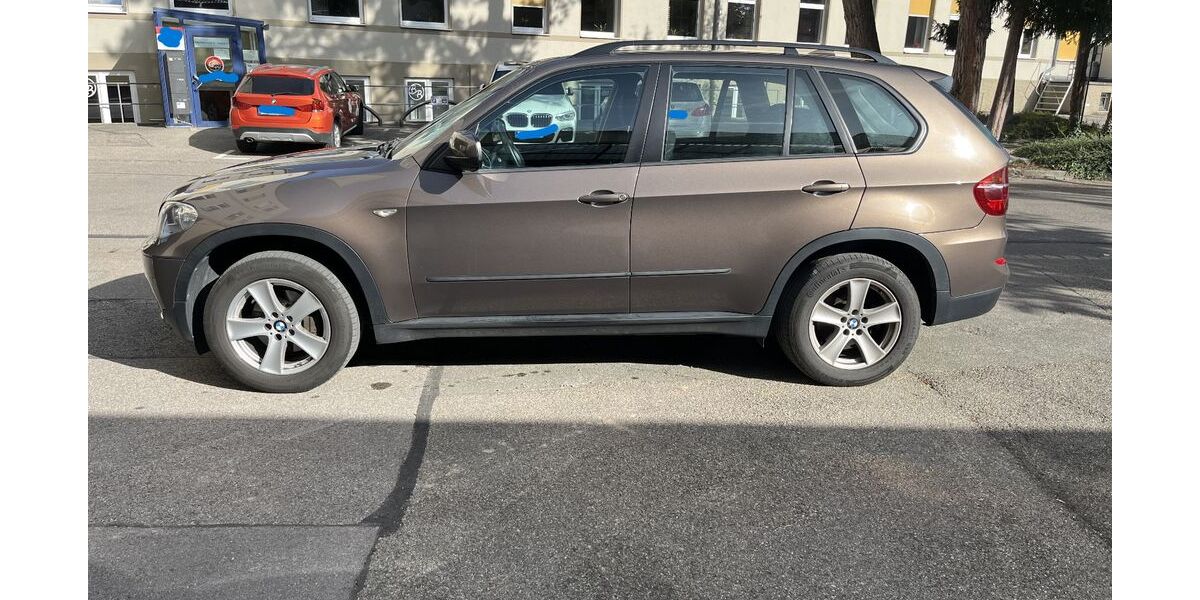BMW X5 177.000 km 12.700 &euro; Augsburg 86150