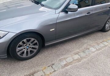 BMW 318 98.000 km 8.900 &euro; Augsburg 86165