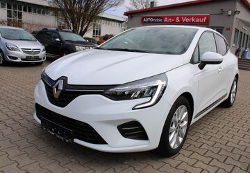 Renault Clio 101.024 km 10.990 &euro; Augsburg 86165
