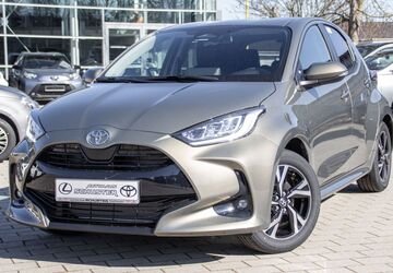 Toyota Yaris 4.900 km 21.890 &euro; Stadtbergen 86391