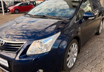 Toyota Avensis 119.999 km 10.900 &euro; Königsbrunn / Augsburg 86343