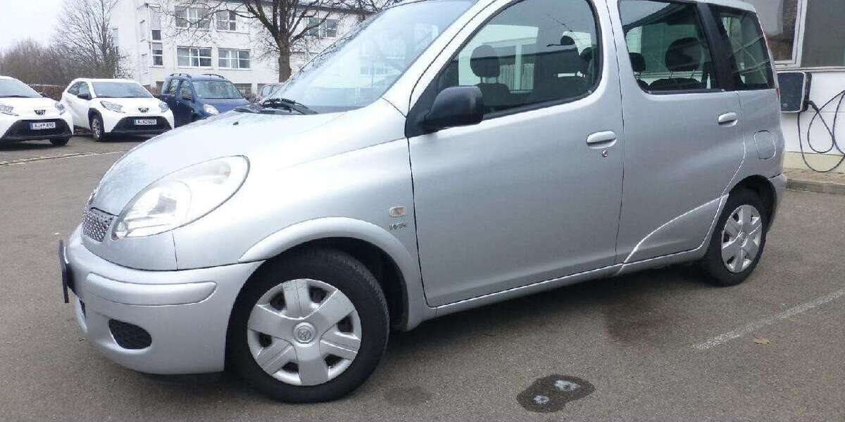 Toyota Yaris 113.759 km 4.190 &euro; Augsburg 86156
