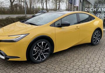 Toyota Prius 4.500 km 46.650 &euro; Moorenweis 82272