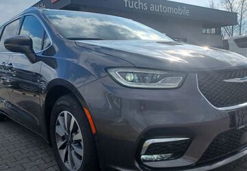 Chrysler Pacifica 87.107 km 38.790 &euro; Augsburg 86165