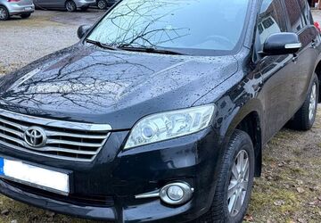 Toyota RAV 4 121.000 km 11.599 &euro; Dasing 86453