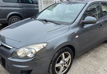 Hyundai i30 153.000 km 2.890 &euro; Mammendorf 82291