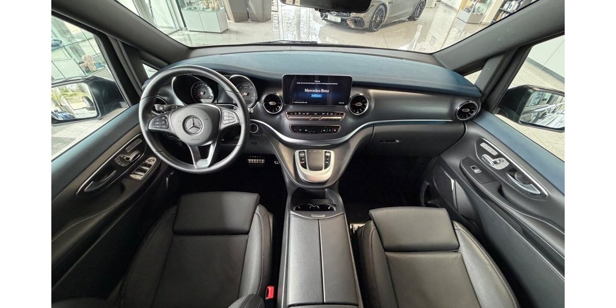 Mercedes-Benz EQV 300 AIRMATIC+Extralang+Tisch+LED+90kwh+360 AVA 6.000 km 63.990 &euro; Westendorf 86707