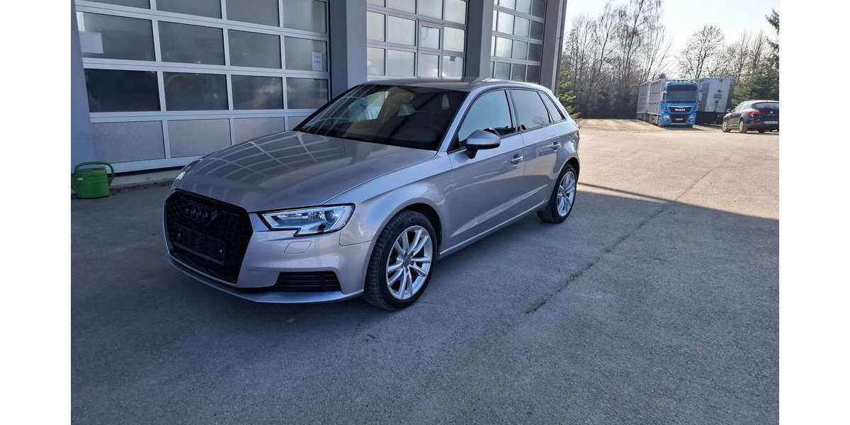 Audi A3 101.000 km 14.899 &euro; Adelzhausen 86559
