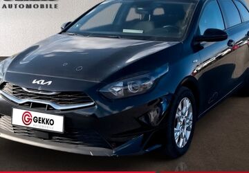 Kia ceed / Ceed 32.842 km 16.599 &euro; Gersthofen 86368