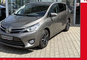 Toyota Verso 135.589 km 13.490 &euro; Augsburg-Göggingen 86199
