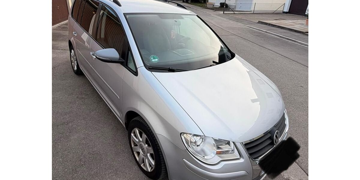 VW Touran 181.171 km 4.400 &euro; Augsburg 86179