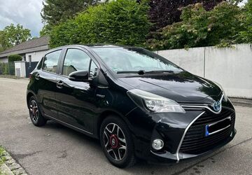 Toyota Yaris 119.548 km 11.900 &euro; Augsburg 86150