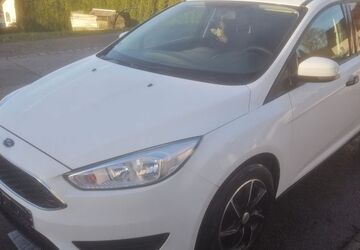 Ford Focus 74.000 km 7.800 &euro; Zusmarshausen 86441