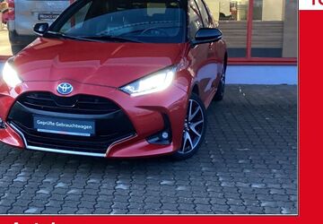Toyota Yaris 42.600 km 19.690 &euro; Augsburg-Lechhausen 86165