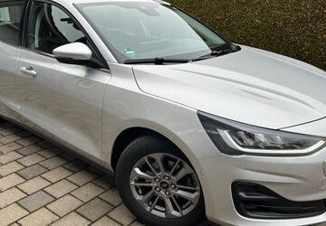 Ford Focus 53.000 km 17.490 &euro; Dinkelscherben 86424