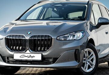 BMW 220 Active Tourer 6.890 km 31.490 &euro; Augsburg 86199