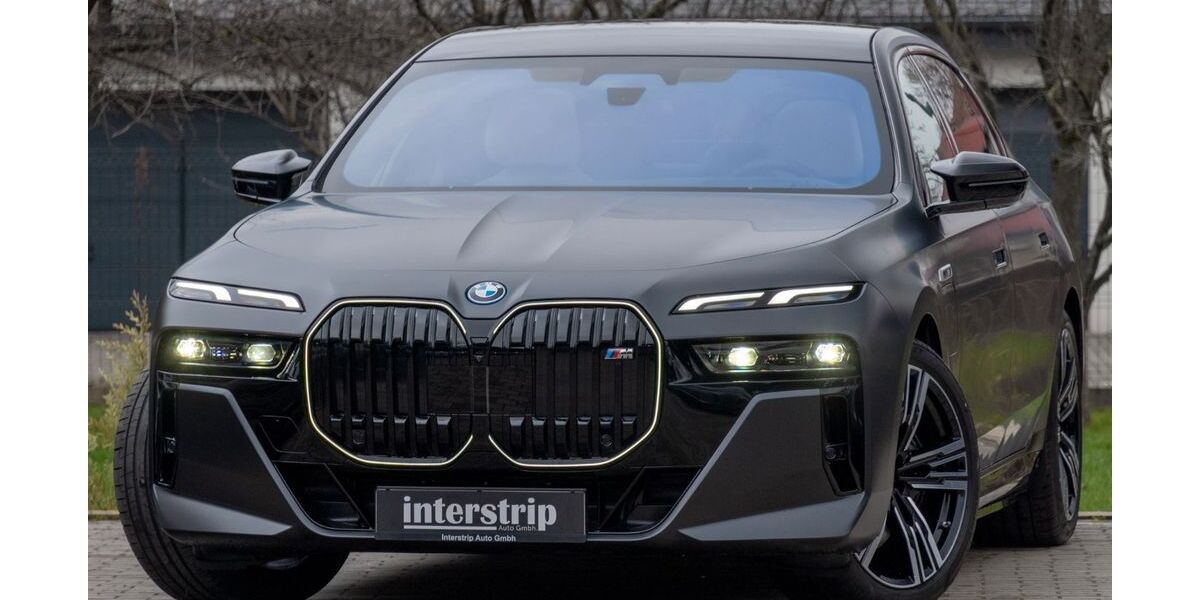 BMW M760 12.300 km 129.989 &euro; Langweid am Lech 86462