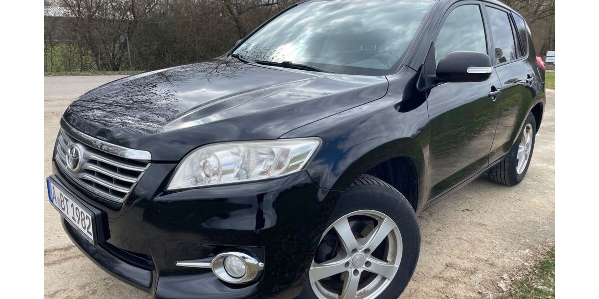 Toyota RAV 4 242.000 km 7.400 &euro; Königsbrunn 86343
