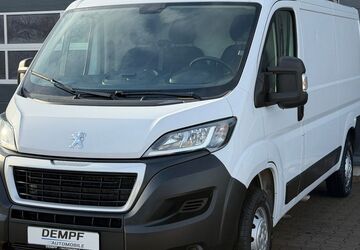 Peugeot Boxer 82.000 km 18.980 &euro; Augsburg 86167