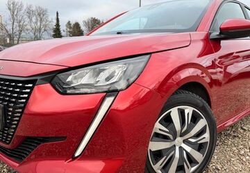 Peugeot 208 73.947 km 13.499 &euro; Königsbrunn 86343