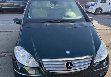 Mercedes-Benz A 180 230.000 km 990 &euro; Königsbrunn 86343